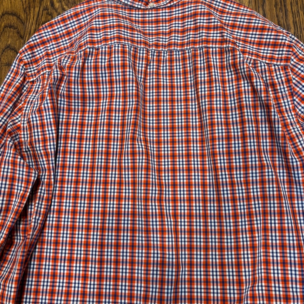 Gap button down shirt - size XL - Picture 2 of 5